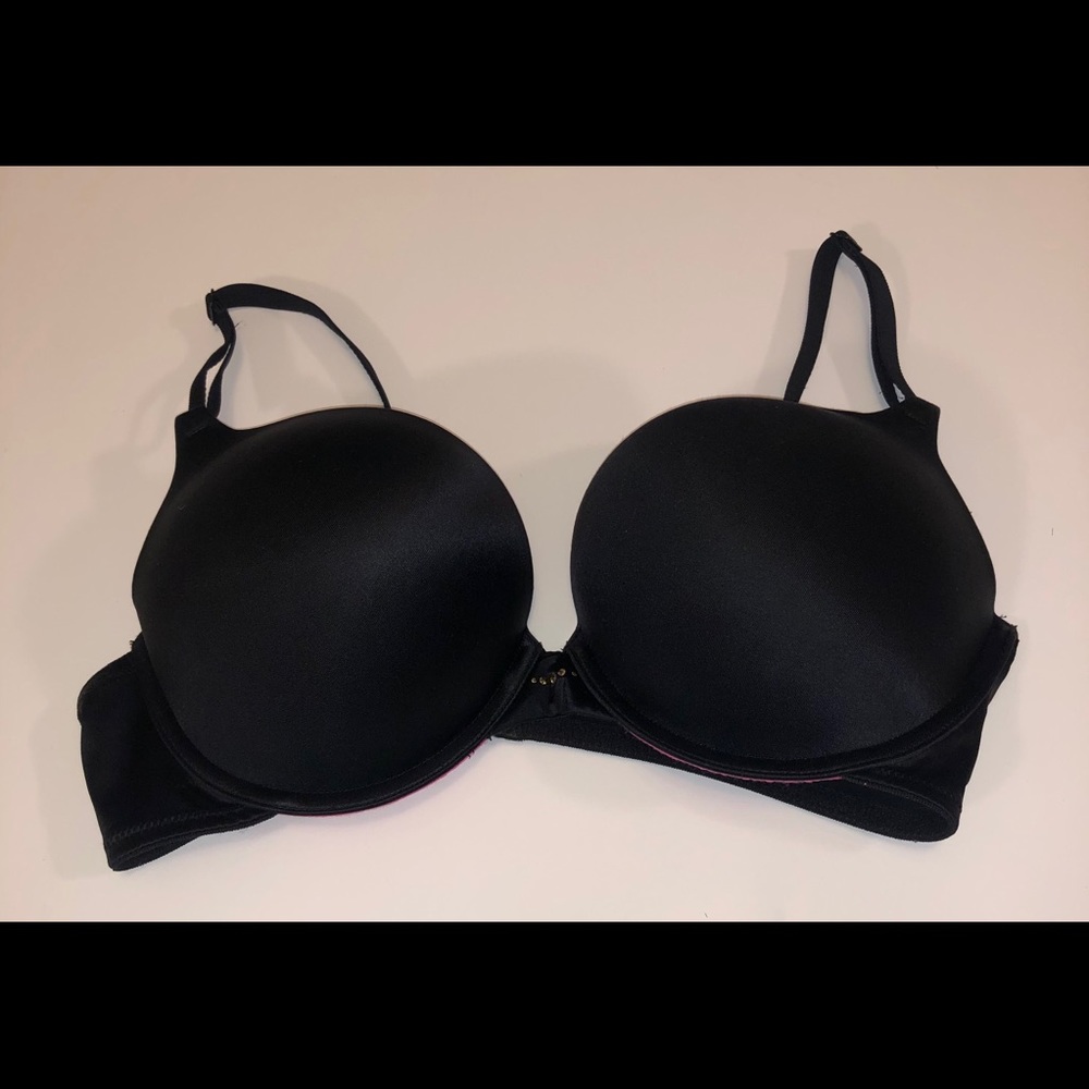 Victoria Secret Bombshell Push-up Bra